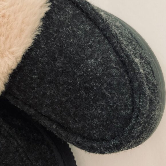 DEARFOAMS Women's Slippers NWOT Size S 5-6 - Picture 3 of 5